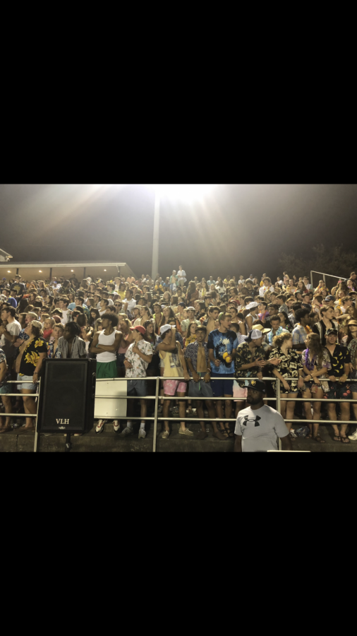 Screaming and Yelling for the Jackets to take the win