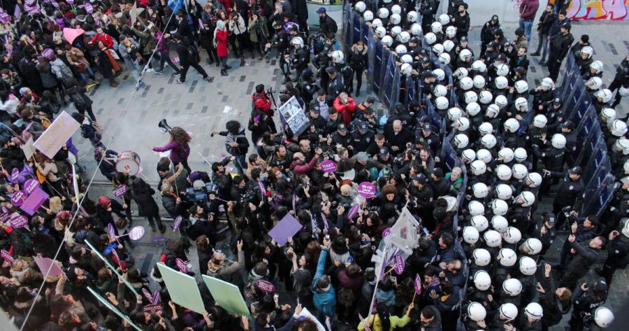 Public+protest+in+Istanbul%2C+Turkey+blocked+by+police.