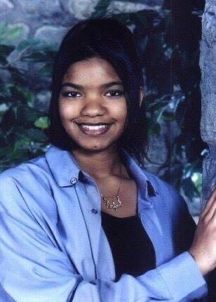 A lovely high school senior photo of Candice L. Kirtley.