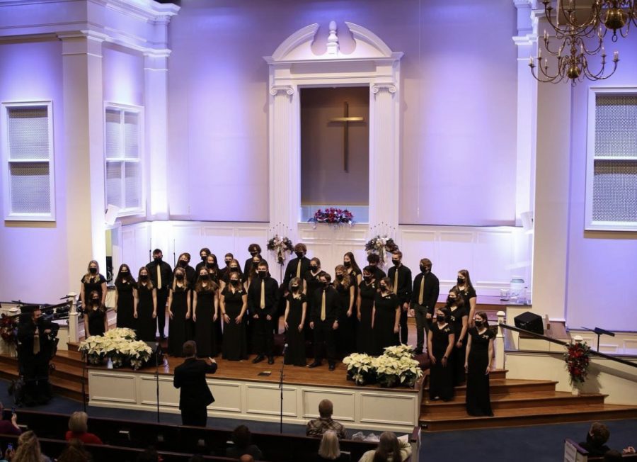 A Winter Wonderland: WCHS Choirs First Concert of the Year