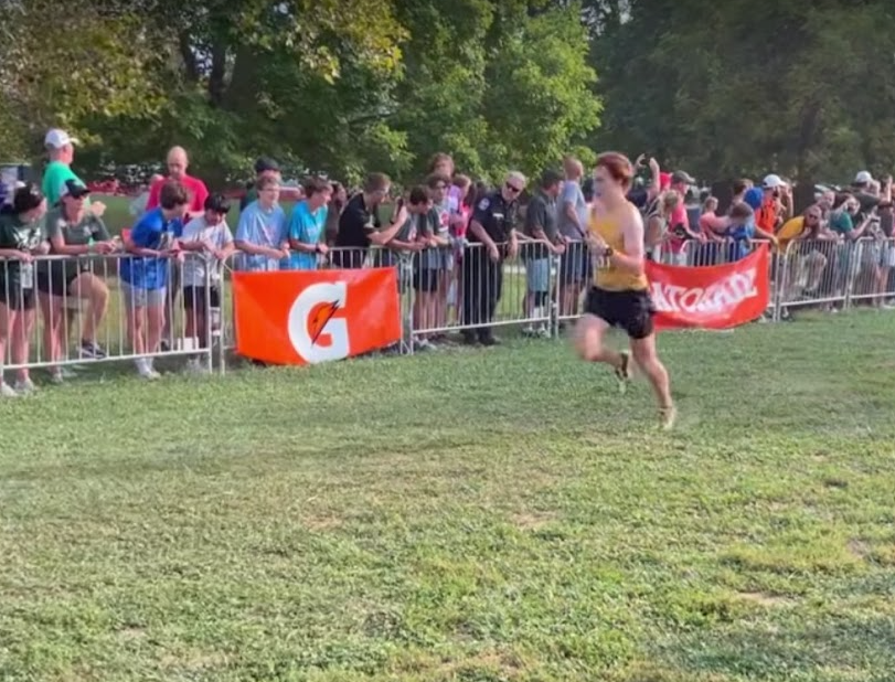 Hendrix Sprinting Down The Final Stretch
(Adam Swingle)