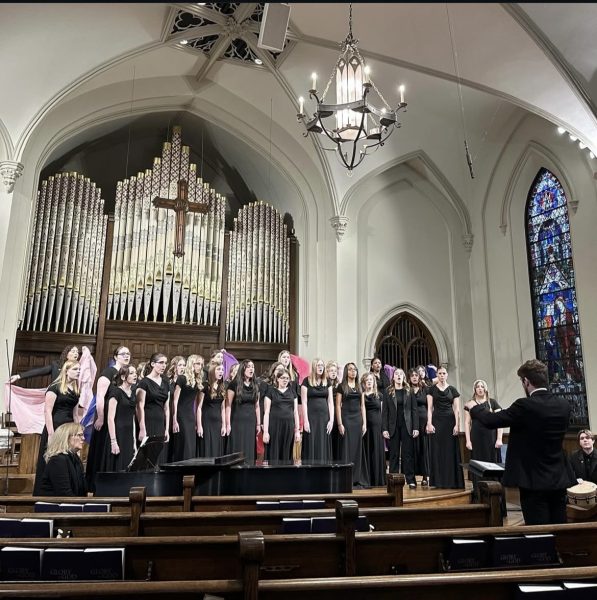 Navigation to Story: Choir’s Distinguished Rating