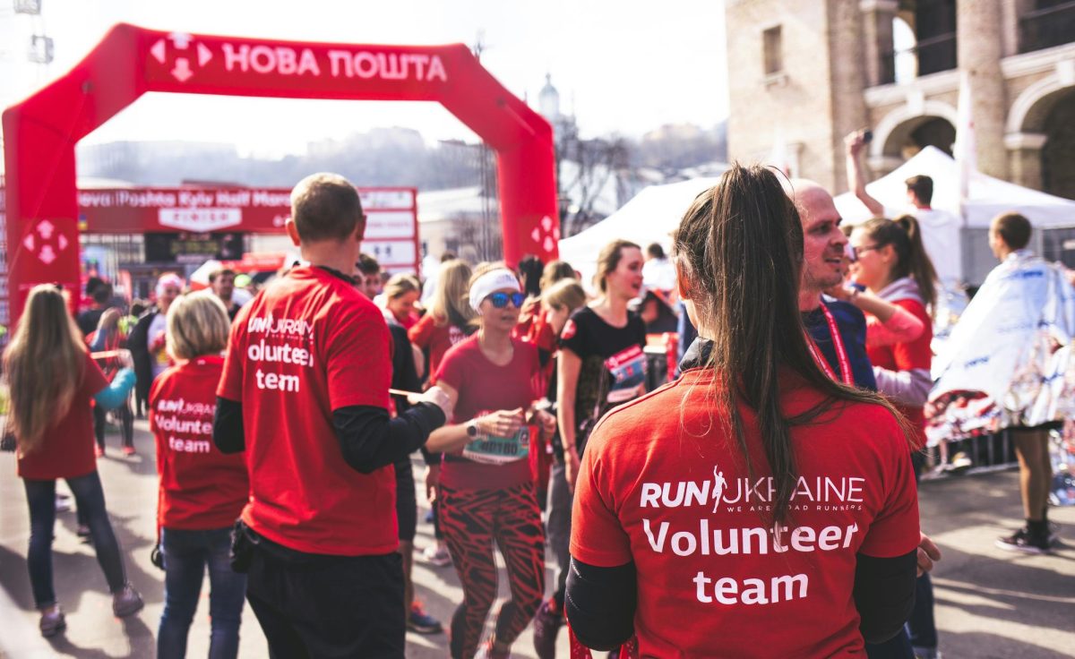 How Volunteering Impacts the Community