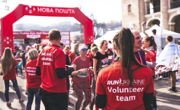How Volunteering Impacts the Community